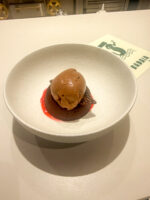 Tortino al Cioccolato Caldo con Lamponi e Gelato al Cioccolato