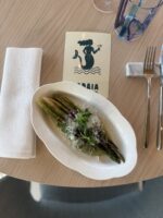 Asparagi Violetti d’Albenga alla Brace, Crema di Fave e Pecorino